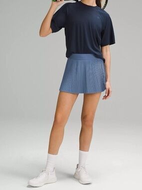 Lululemon Varsity HR Pleated Tennis Skirt Skort Blue Size 8 Courtcore